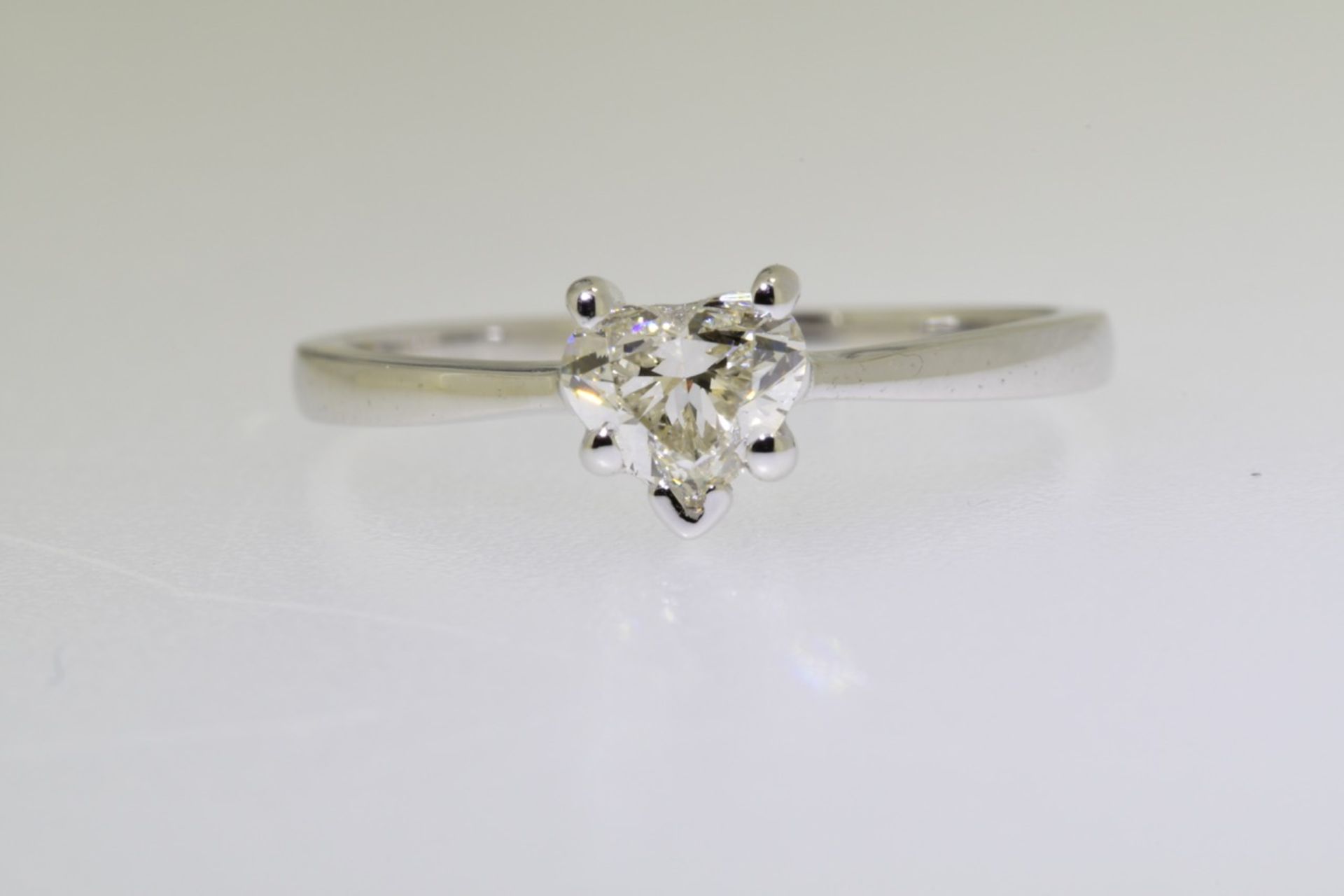 Diamond Ring (VALUATION £5320)