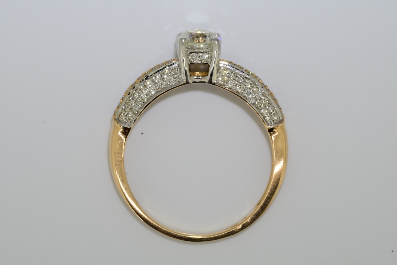 Diamond Ring (VALUATION £5395) - Image 2 of 4