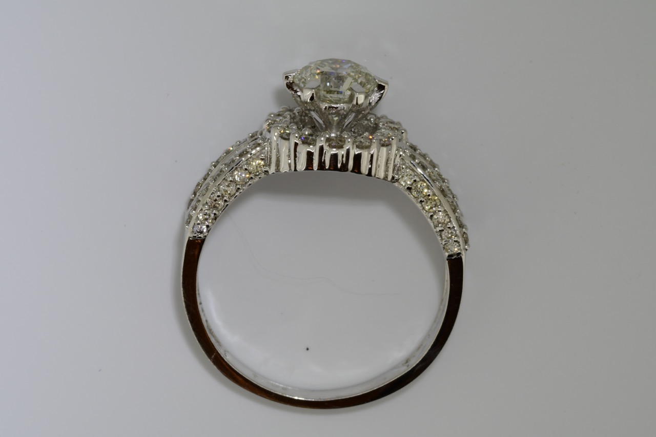 Diamond Ring (VALUATION £8020) - Image 2 of 4