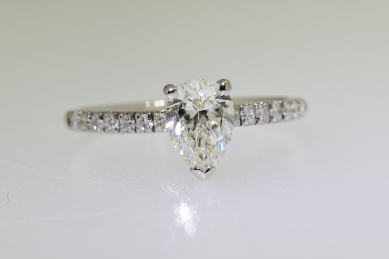 Diamond Ring (VALUATION £8930)