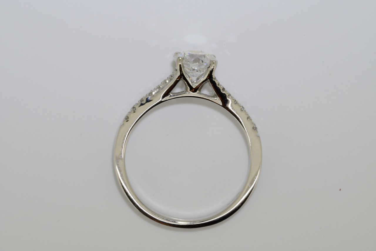 Diamond Ring (VALUATION £8269) - Image 2 of 4