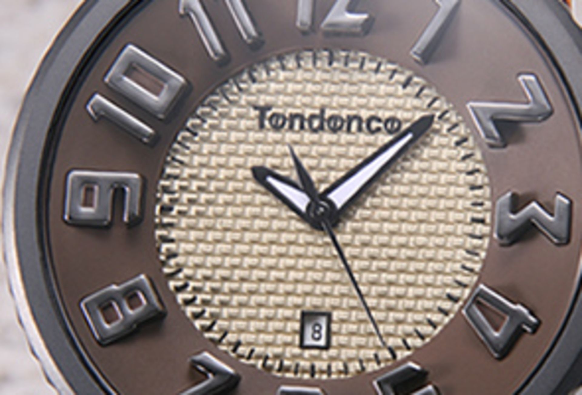 Tendence Gulliver Round 02043017 Unisex Watch - Free Delivery - Warrantied - Image 2 of 9