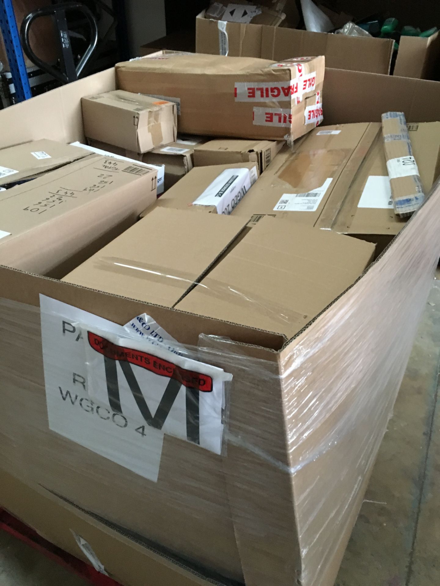 Pallet of Amazon Overstock - Health and Beauty Products - Some Electrical Products - Image 9 of 10