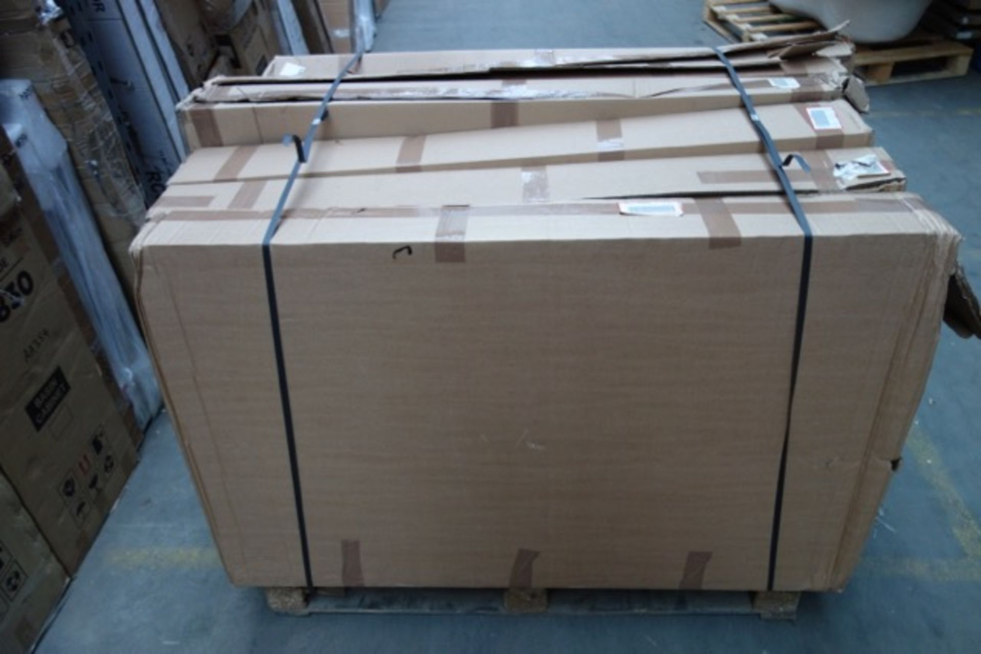 (30) PALLET TO CONTAIN 6 x VARIOUS TV'S TO INCLUDE: PANASONIC TX55CX8 TV, PANASONIC 39A300 TV,