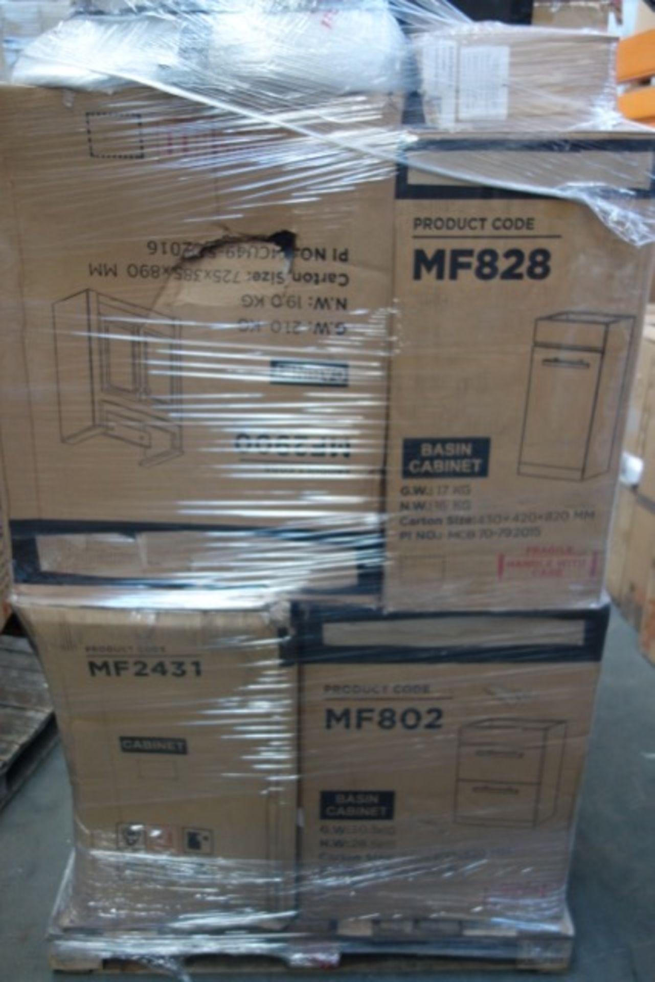 (26) PALLET TO CONTAIN 11 x ITEMS OF VARIOUS BATHROOM STOCK TO INCLUDE: BASIN CABINET, SIDE PANEL,