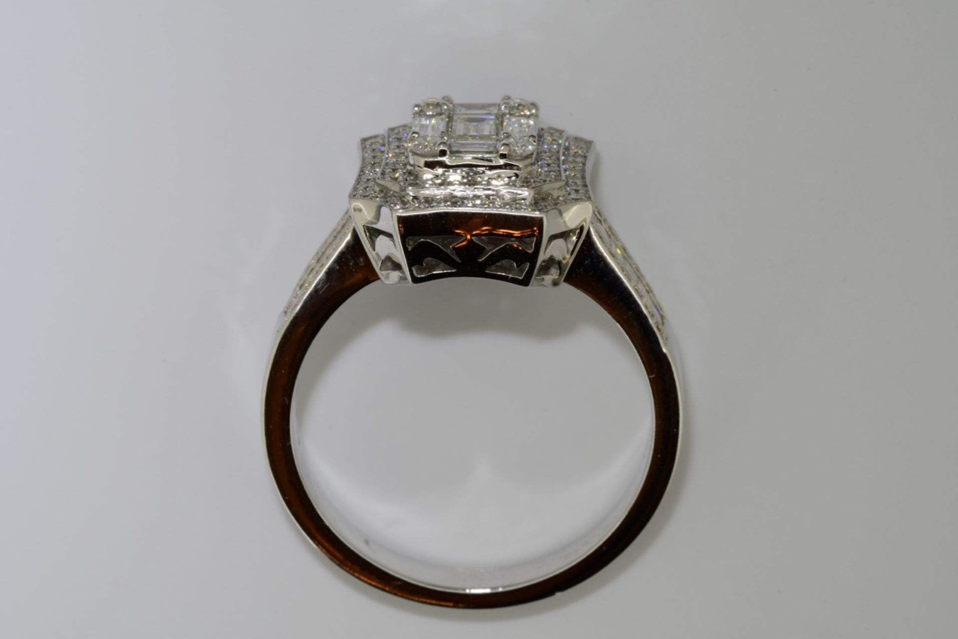Diamond Ring - Image 2 of 3