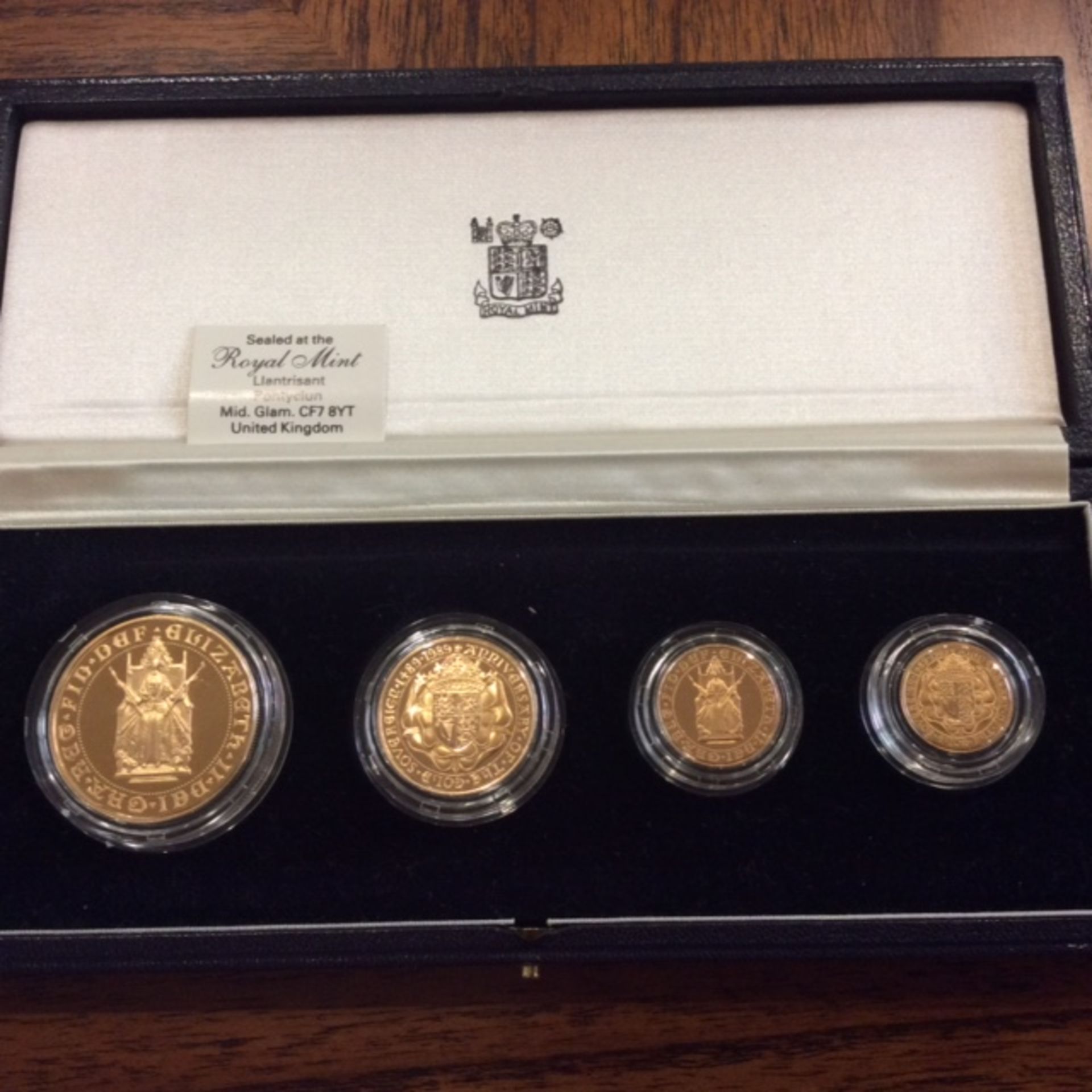 SOVEREIGN 1489-1989 GOLD 4 COIN PROOF SET - 500TH ANNIVERSARY OF THE 1ST UK SOVEREIGN - Image 4 of 5