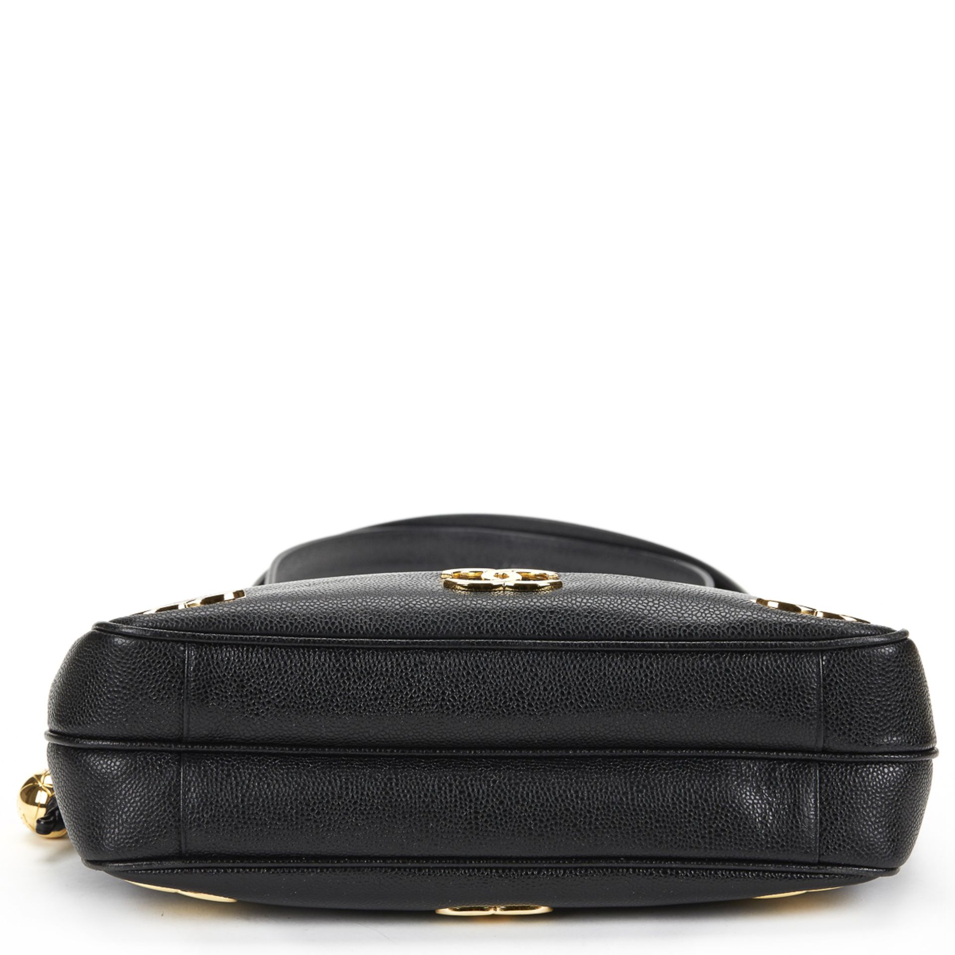 CHANEL, Timeless Shoulder Bag - Image 5 of 10