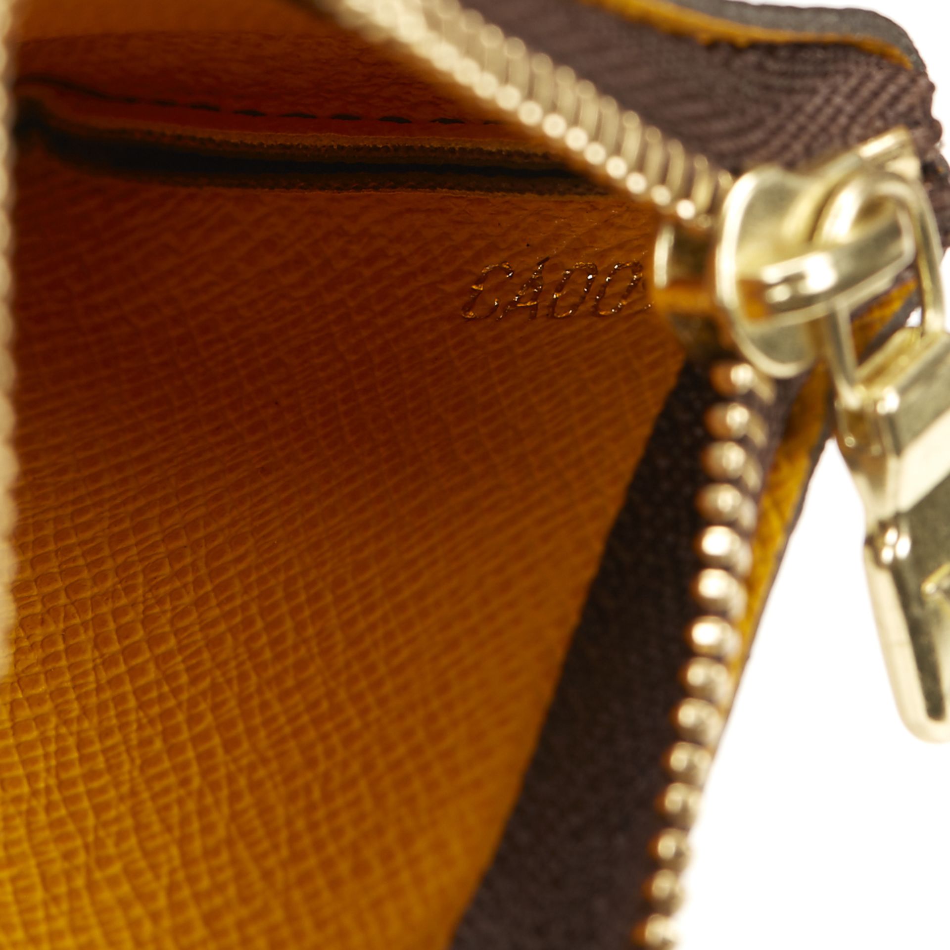 LOUIS VUITTON, Key Pouch - Image 5 of 5