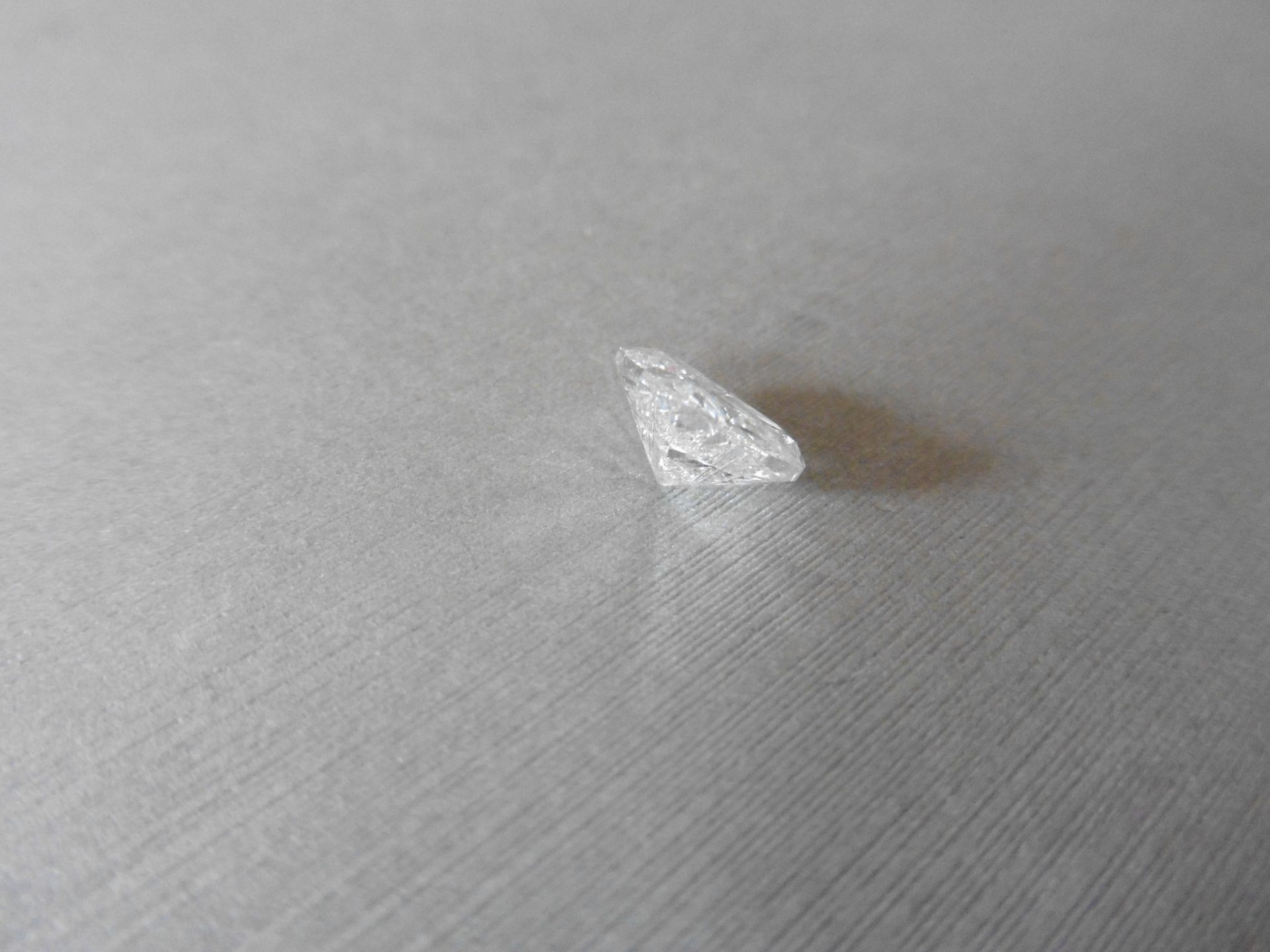 2.66ct single heart shaped diamond measurements 9.83 x 8.84 x 4.91mm. I Colour, SI2 Clarity. No - Image 2 of 6