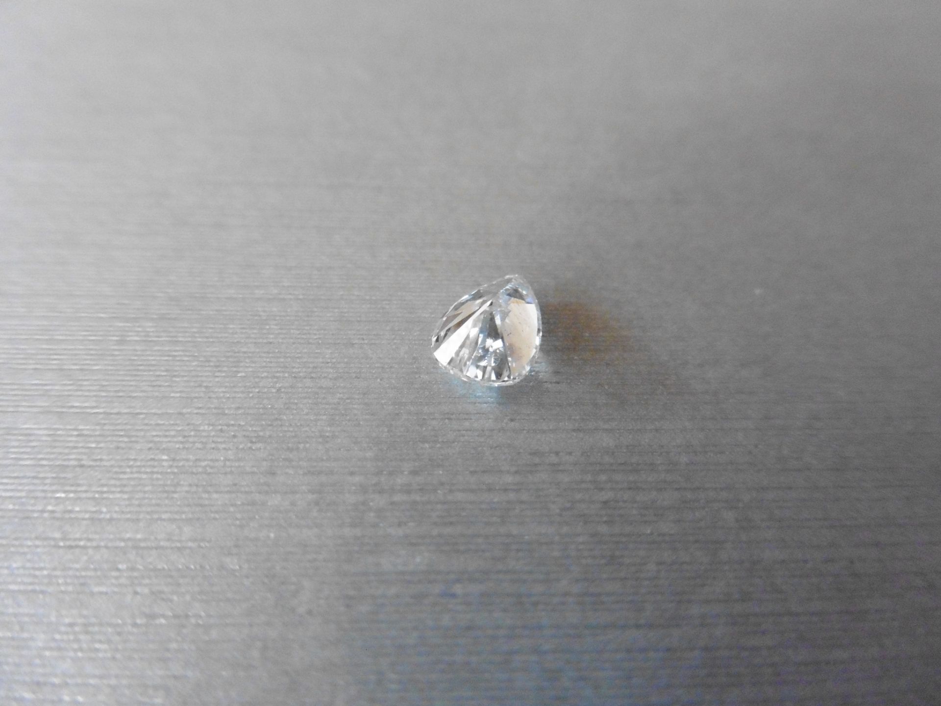 1.27ct single pear cut diamond G colour S12 clarity. 8.30 x 5.72 x 4.16. Suitable for mounting in - Image 2 of 5