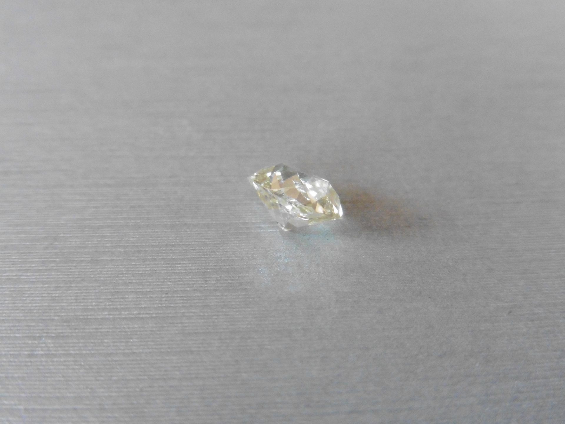 3.45ct single old cut cushion diamond K colour Si2 clarity. Suitable for mounting in a ring or - Image 4 of 5