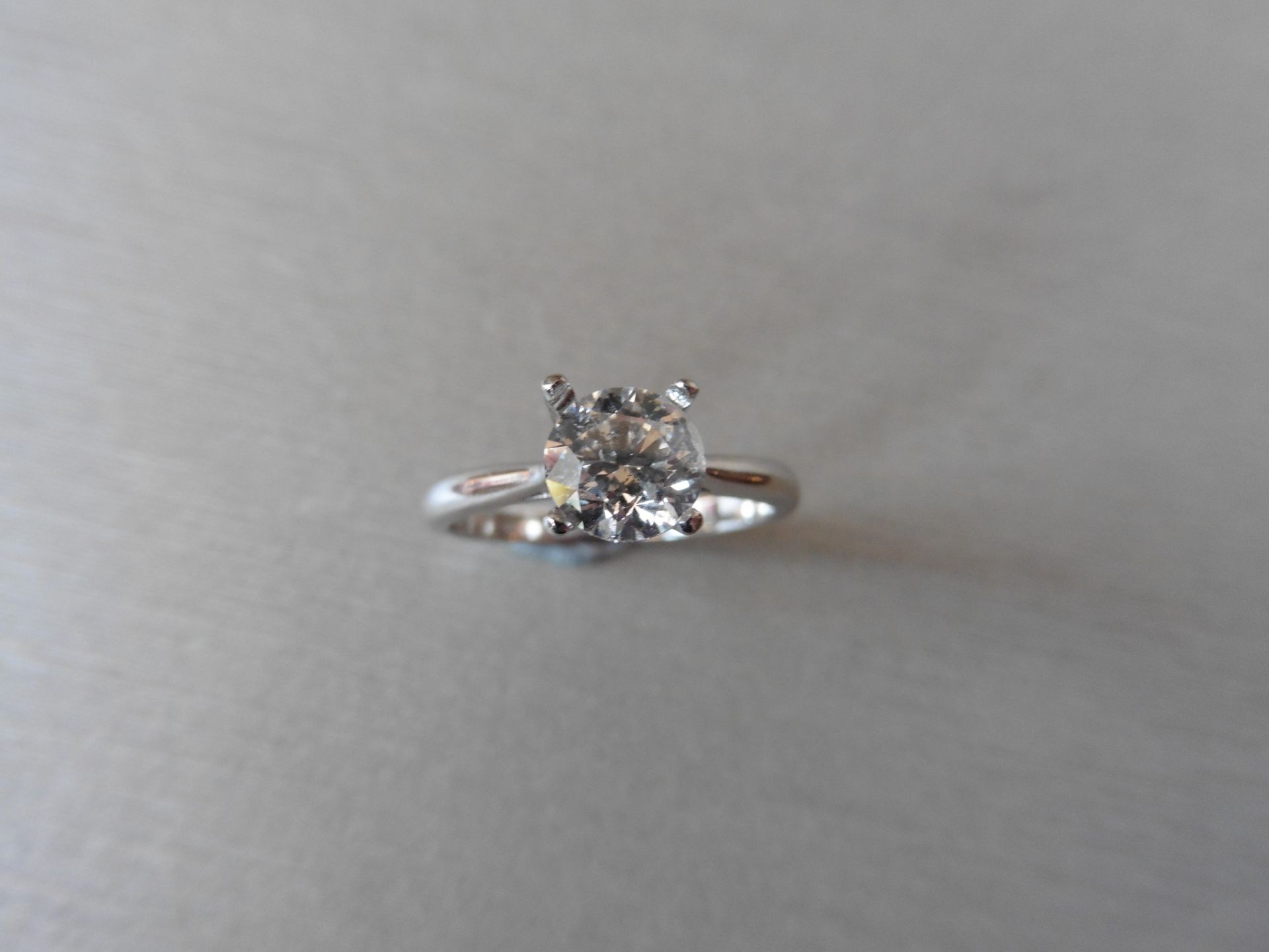 1.05ct single brilliant cut diamond. D colour SI3 clarity. Suitable for mounting in a ring or