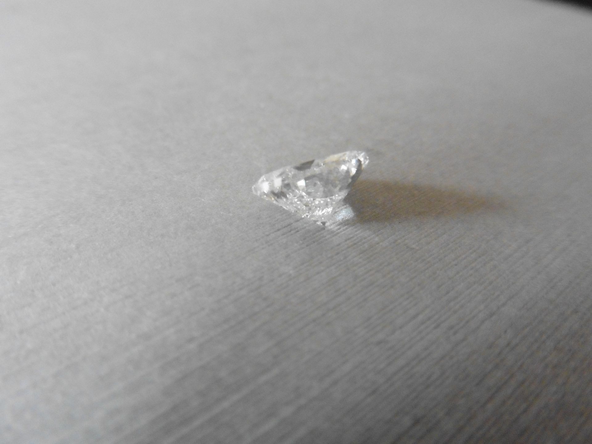2.66ct single heart shaped diamond measurements 9.83 x 8.84 x 4.91mm. I Colour, SI2 Clarity. No - Image 3 of 6