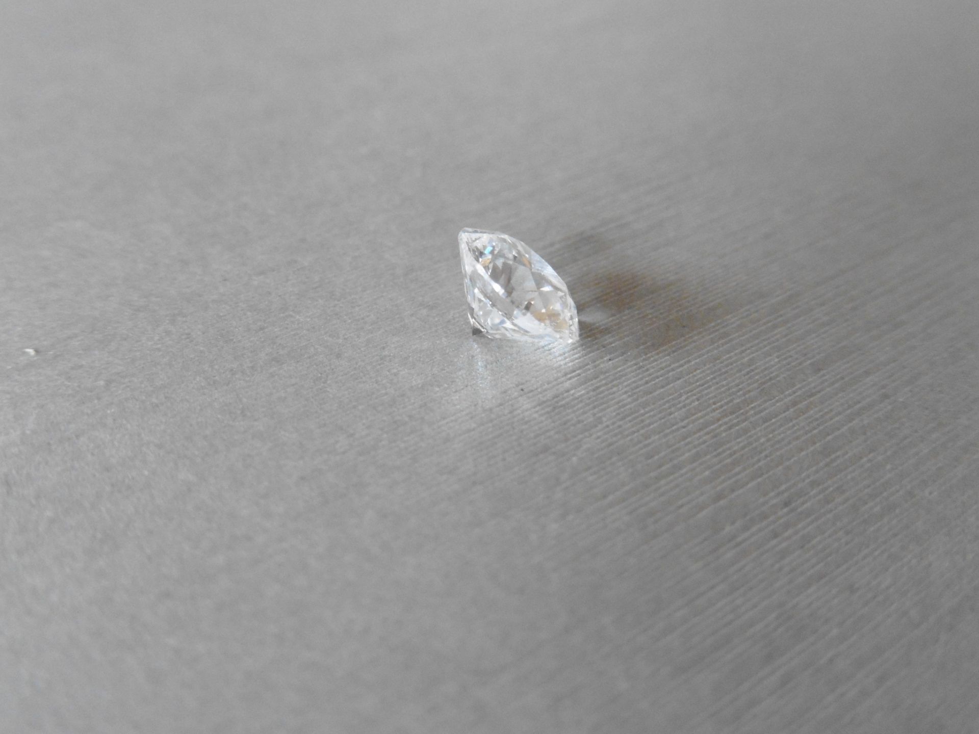 2.01ct single brilliant cut diamond, D colour VS2 clarity. 8.07 mm x 8.12mm x 5.08mm. Suitable for - Image 2 of 6