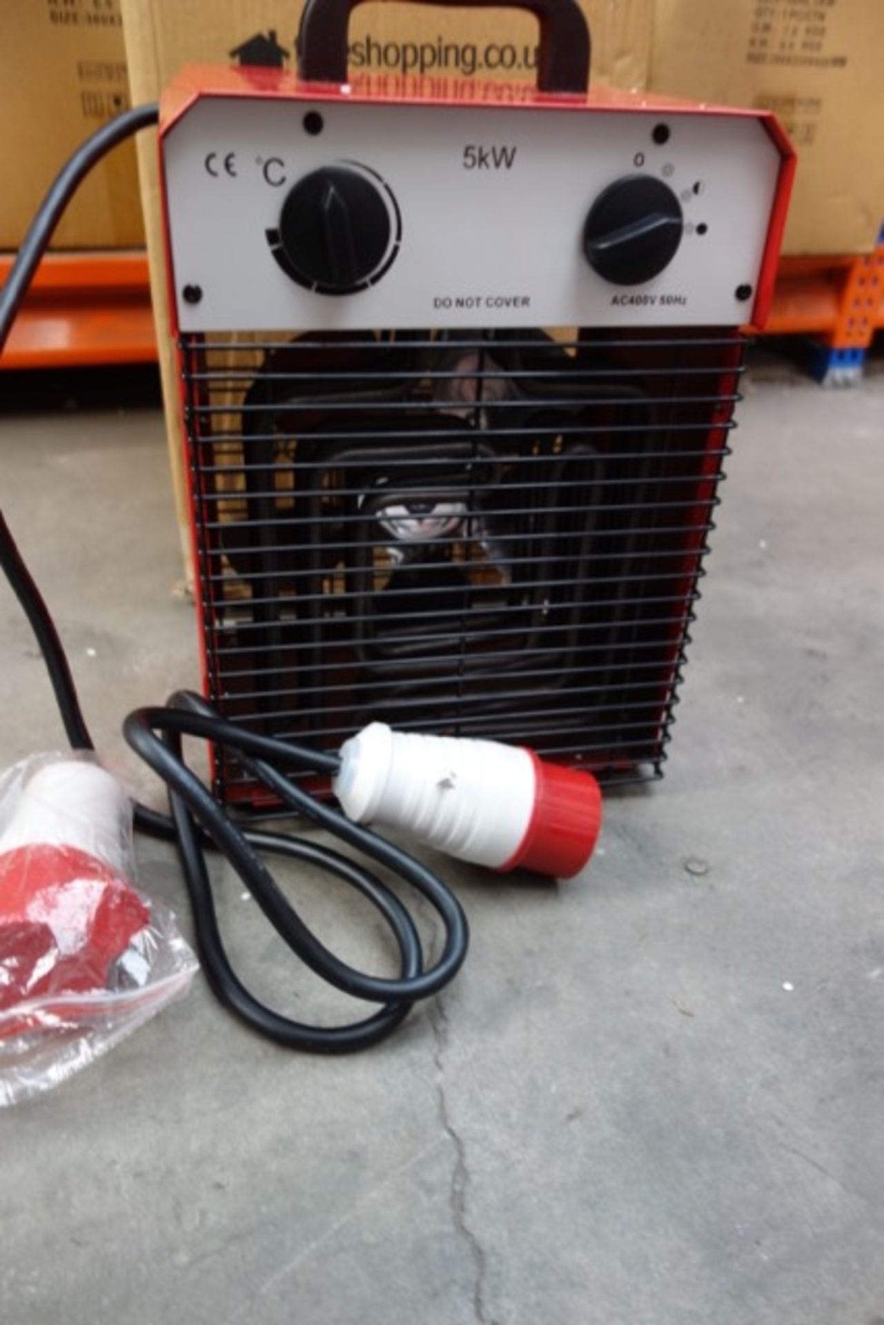 1 x 5KW Industrial Fan Heater. 400v-50Hz 5KW. Very high heat output. RRP £199.99. - Bild 2 aus 2