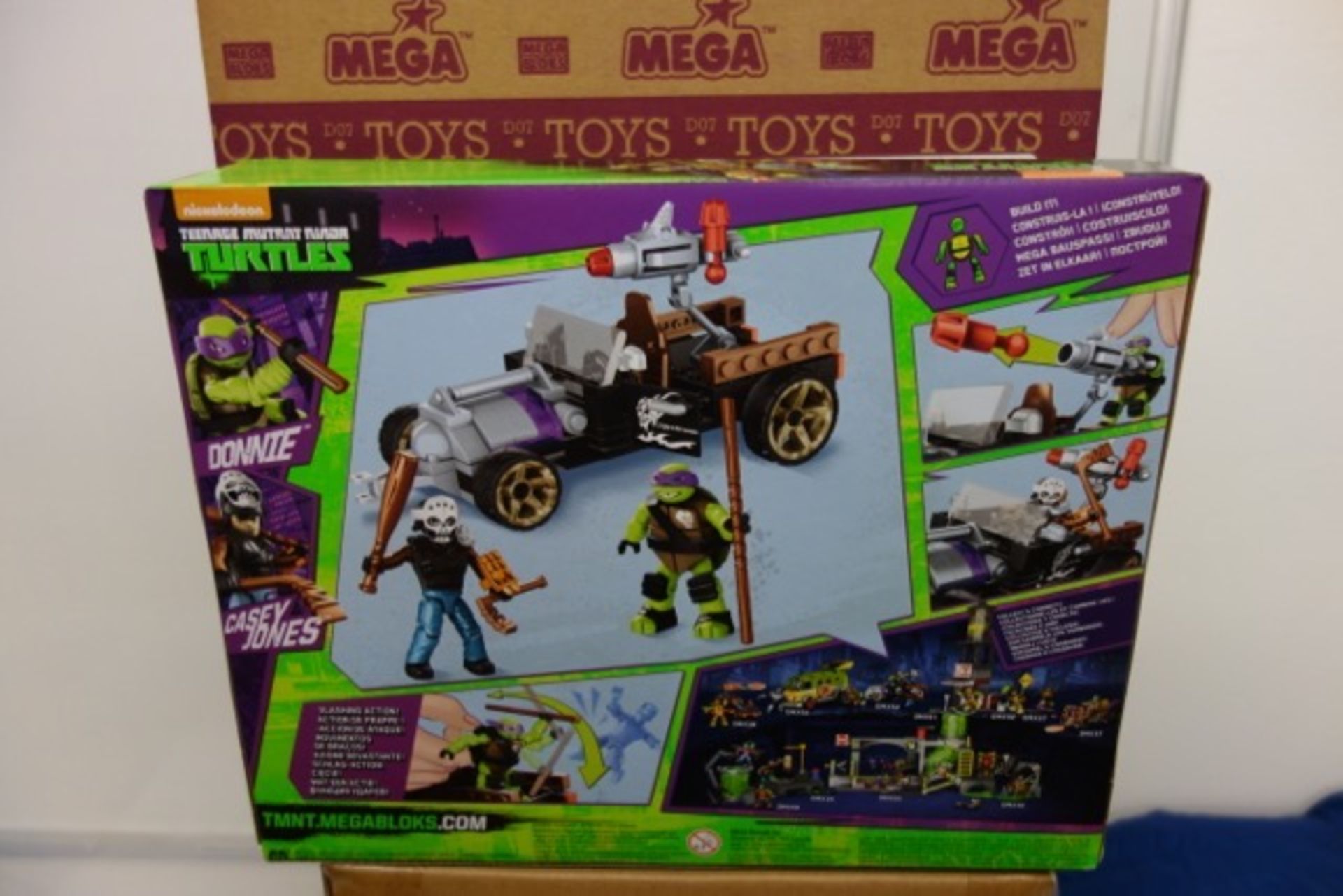 8 x Brand New Mega Bloks Teenage Mutant Ninja Turtles Donnie Turtle Racer. 129 Piece complete with - Image 2 of 2