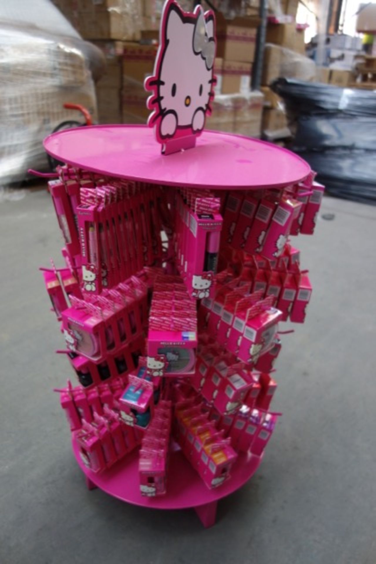 Display Stand Containing Approx. 240 Pieces of Hello Kitty Cosmetics - each with a RRP of £3.50 - Bild 4 aus 9