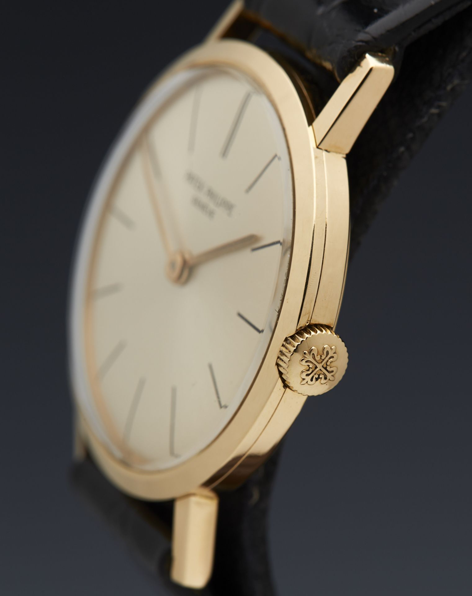 Patek Philippe, Calatrava - Image 5 of 10