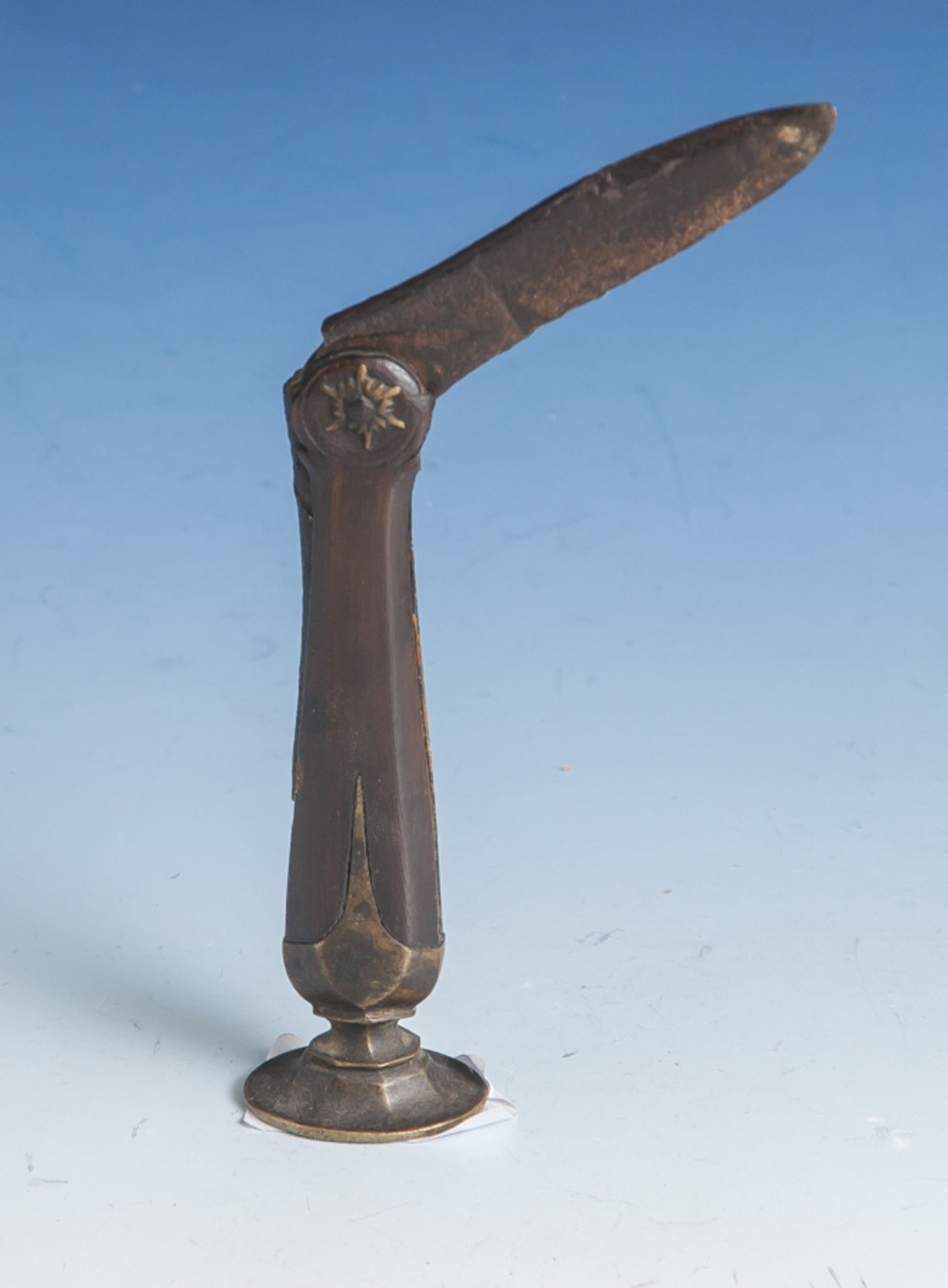 Kleines Messer mit Stampfer für Pfeifenraucher, spätes 18./frühes 19. Jahrh. H. ca. 9 cm. - Bild 2 aus 2