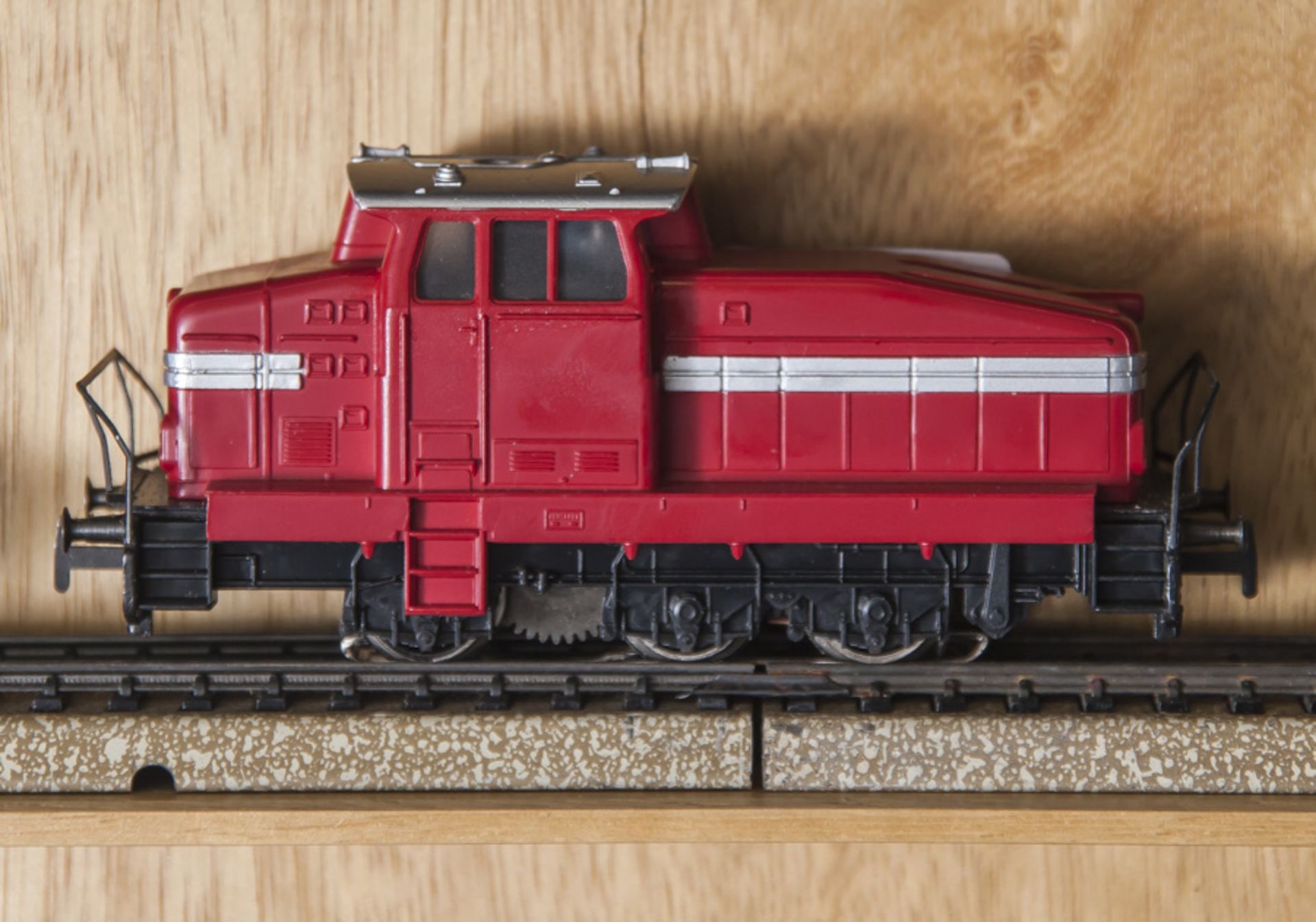 Märklin Diesellok, rot (ohne Bez.).