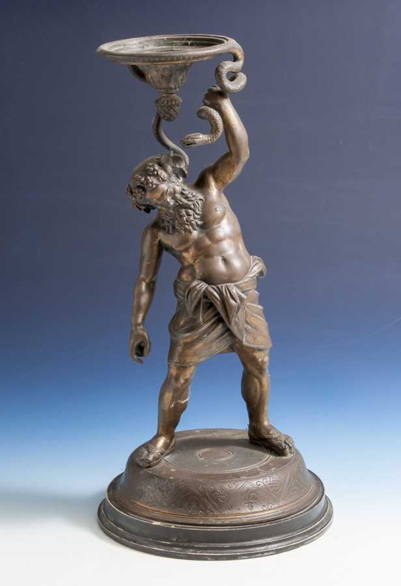 Bacchus mit Schlange, Zinkguss, bronziert, 19. Jahrhundert, wohl Italien, nach antikemVorbild.