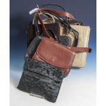 Konvolut von 7 Damenhandtaschen, versch. Designer u. Modelle, u. a. Joop od. Bree.