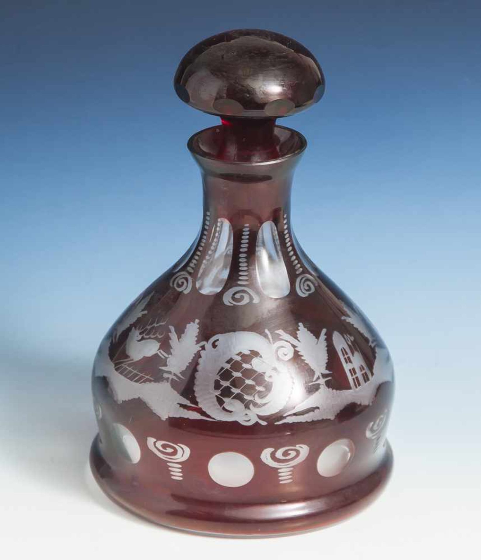 Karaffe, Böhmen, 19./20. Jahrhundert, farbloses Glas, partiell rubinrot überfangen,geschliffenes