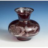 Vase, Böhmen, 19./20. Jahrhundert, farbloses Glas, partiell rubinrot überfangen,geschliffenes