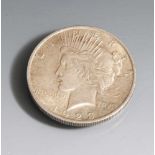 1 Silberdollar, "Peace Dollar", USA, 1923, Silbermünze, schauseitig Adler mit Umschrift"United