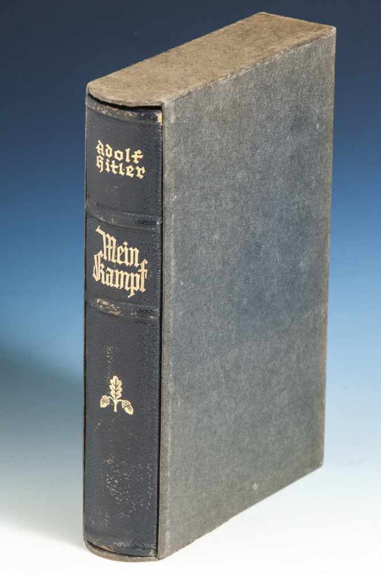 Hitler, Adolf, Mein Kampf, 479.-483. Auflage, Zentralverband der NSDAP, München 1939.