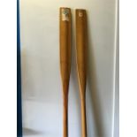 A pair of oars