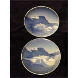 A pair of: B&G Kjøbenhavn made in Denmark - Kongeskibet Dannebrog i Grønland 1953 Christmas plates.