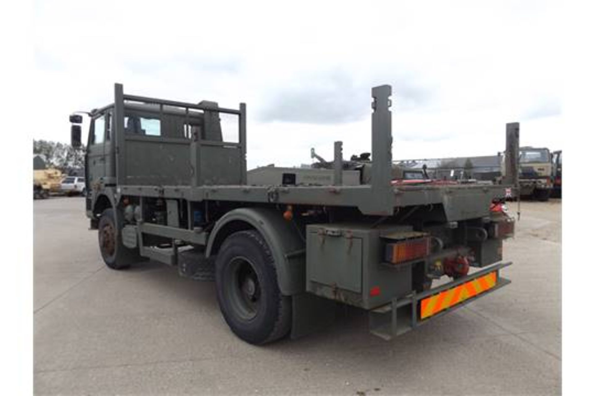 Renault G300 Maxter RHD 4x4 8T Cargo Truck - Image 6 of 18