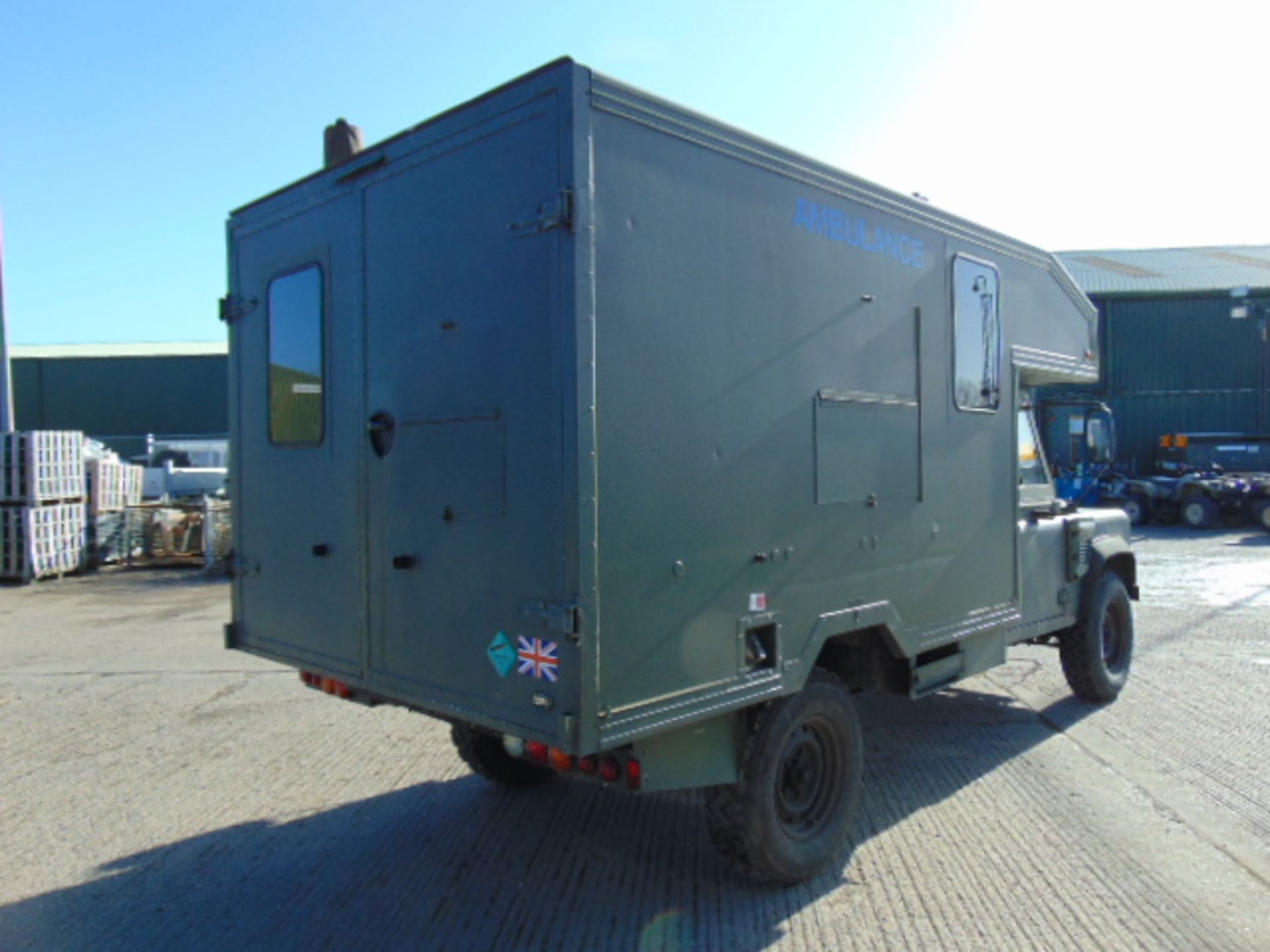 Military Specification Land Rover Wolf 130 ambulance - Image 8 of 15