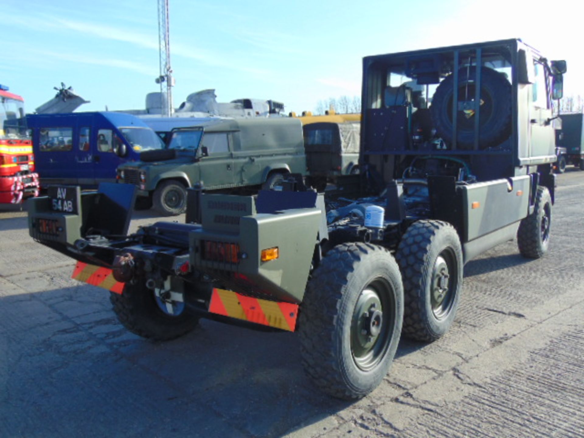 Ex Reserve Left Hand Drive Mowag Bucher Duro II 6x6 High-Mobility Tactical Vehicle - Image 4 of 11