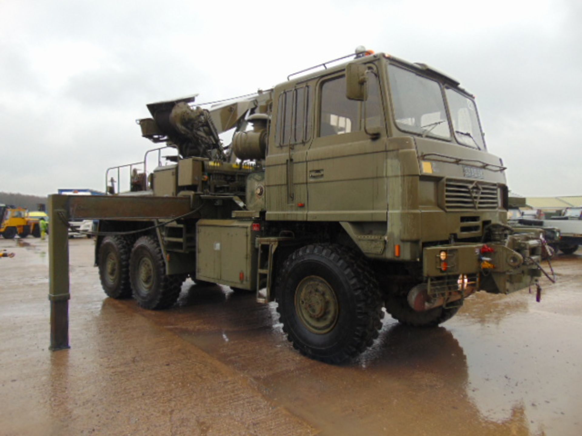 Foden 6x6 Recovery Vehicle which is Complete with Remote and EKA Recovery Tools - Image 3 of 18