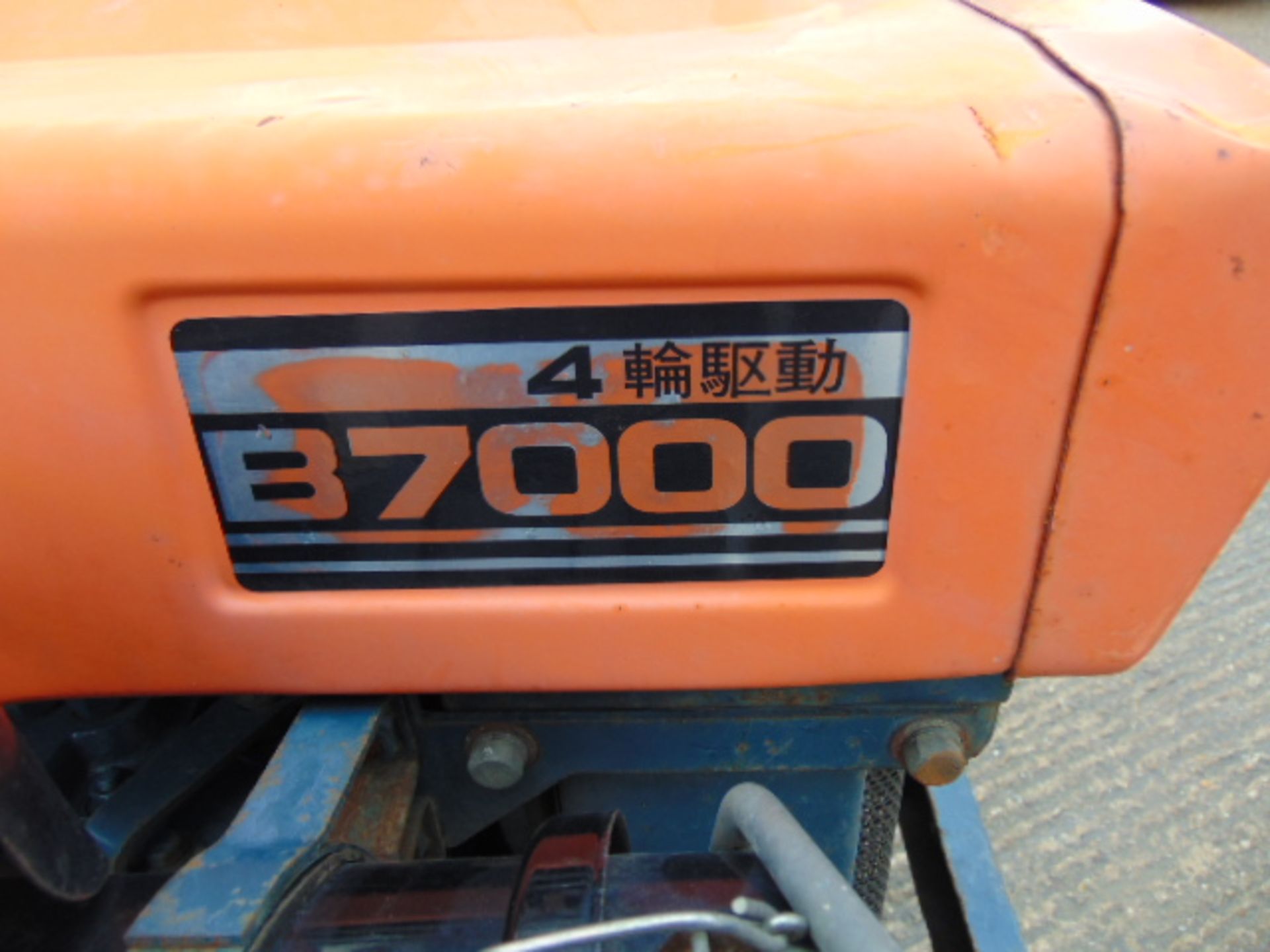 Kubota B7000 4WD compact tractor - Image 14 of 14