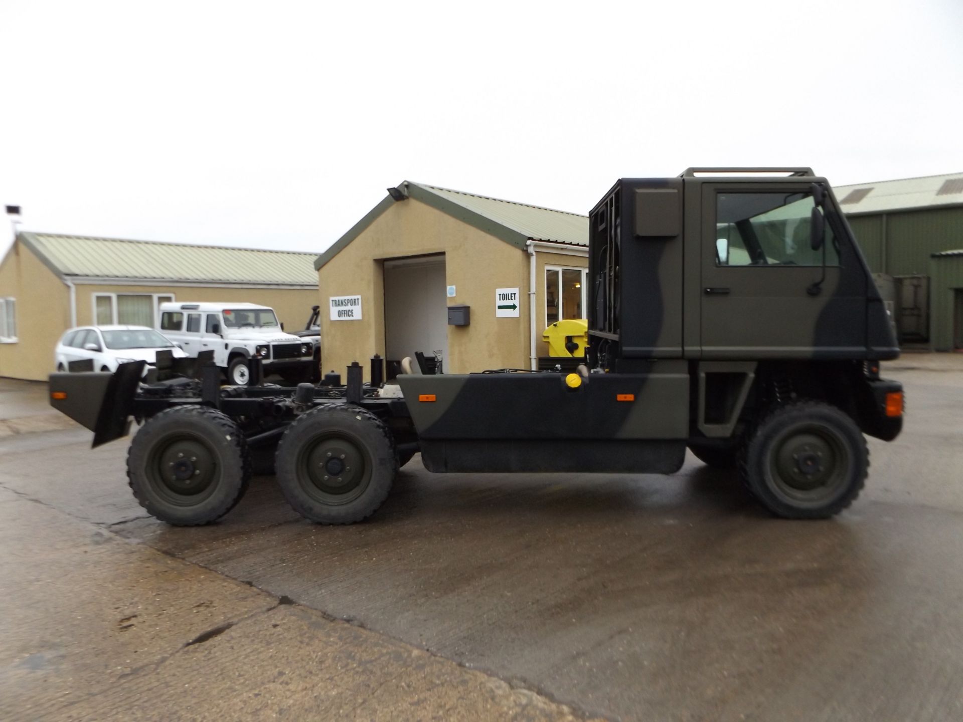 Ex Reserve Left Hand Drive Mowag Bucher Duro II 6x6 High-Mobility Tactical Vehicle - Image 6 of 12