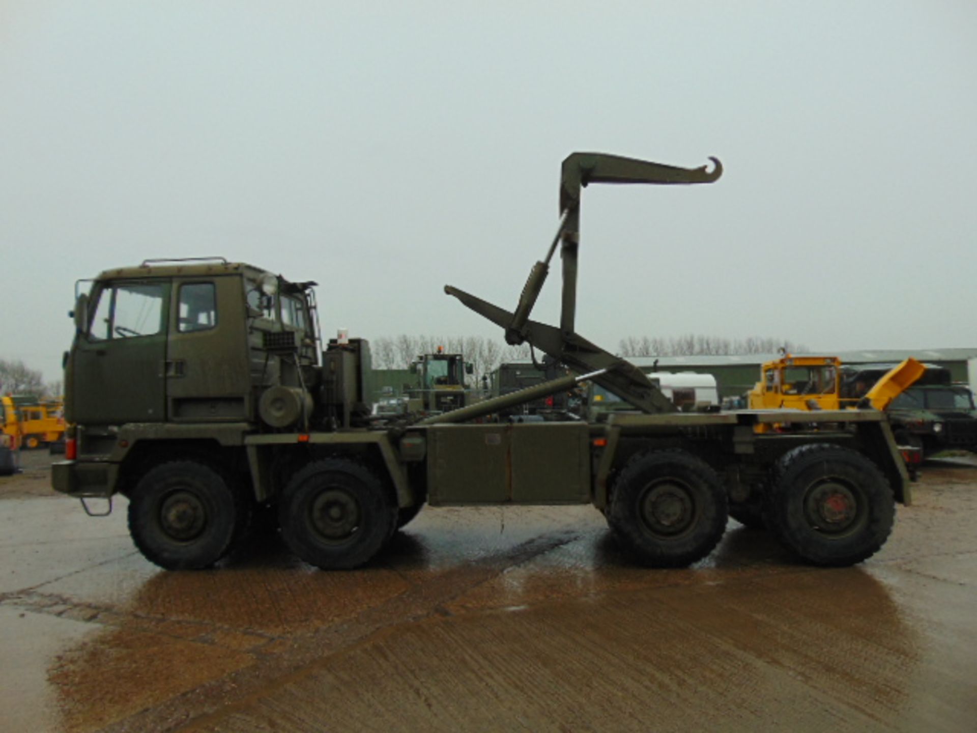 DAF 8x6 DROPS Multilift LHD Hook Loader - Image 4 of 13