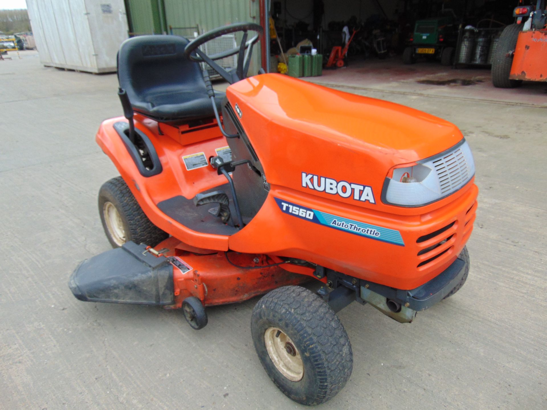 KUBOTA T 1560 RIDE ON MOWER