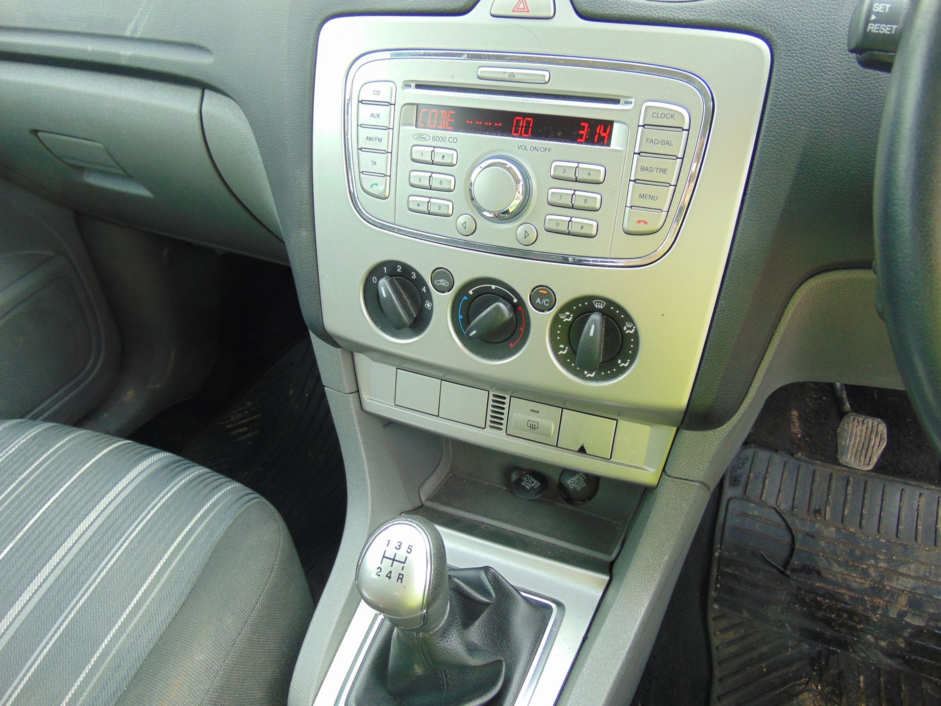 2009 Ford Focus 1.7l TDi Estate. - Image 12 of 18