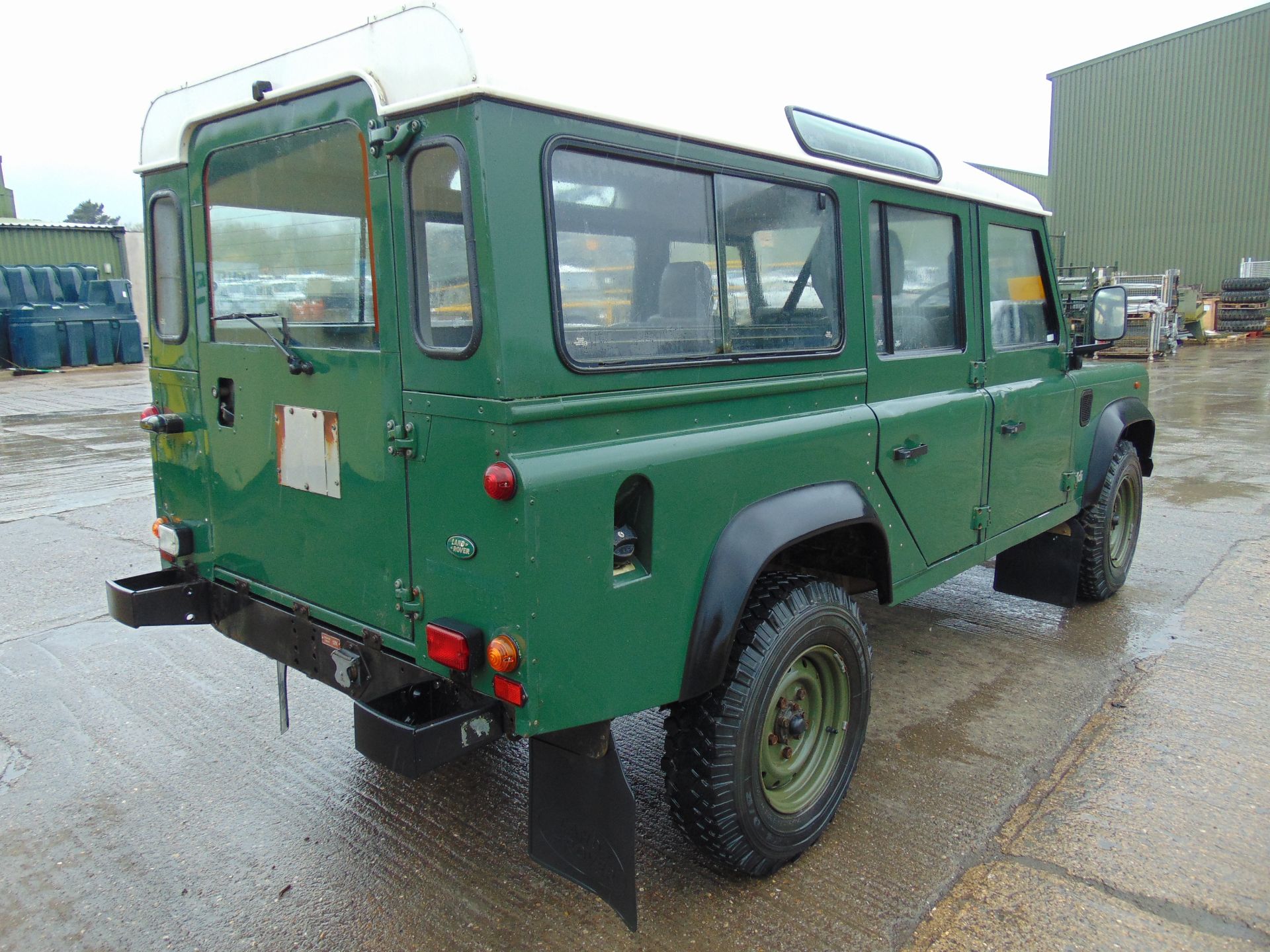 Land Rover Defender 110 300TDi Station Wagon - Image 8 of 20