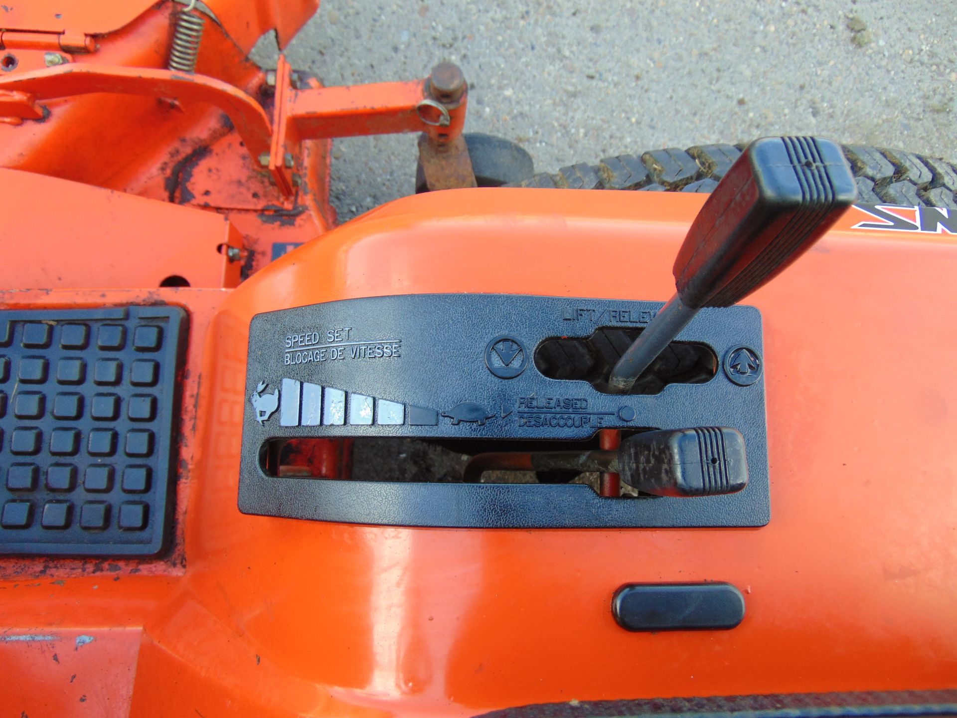 KUBOTA G 1900 HST 4 WHEEL STEER DIESEL 823 hours only! - Image 11 of 13