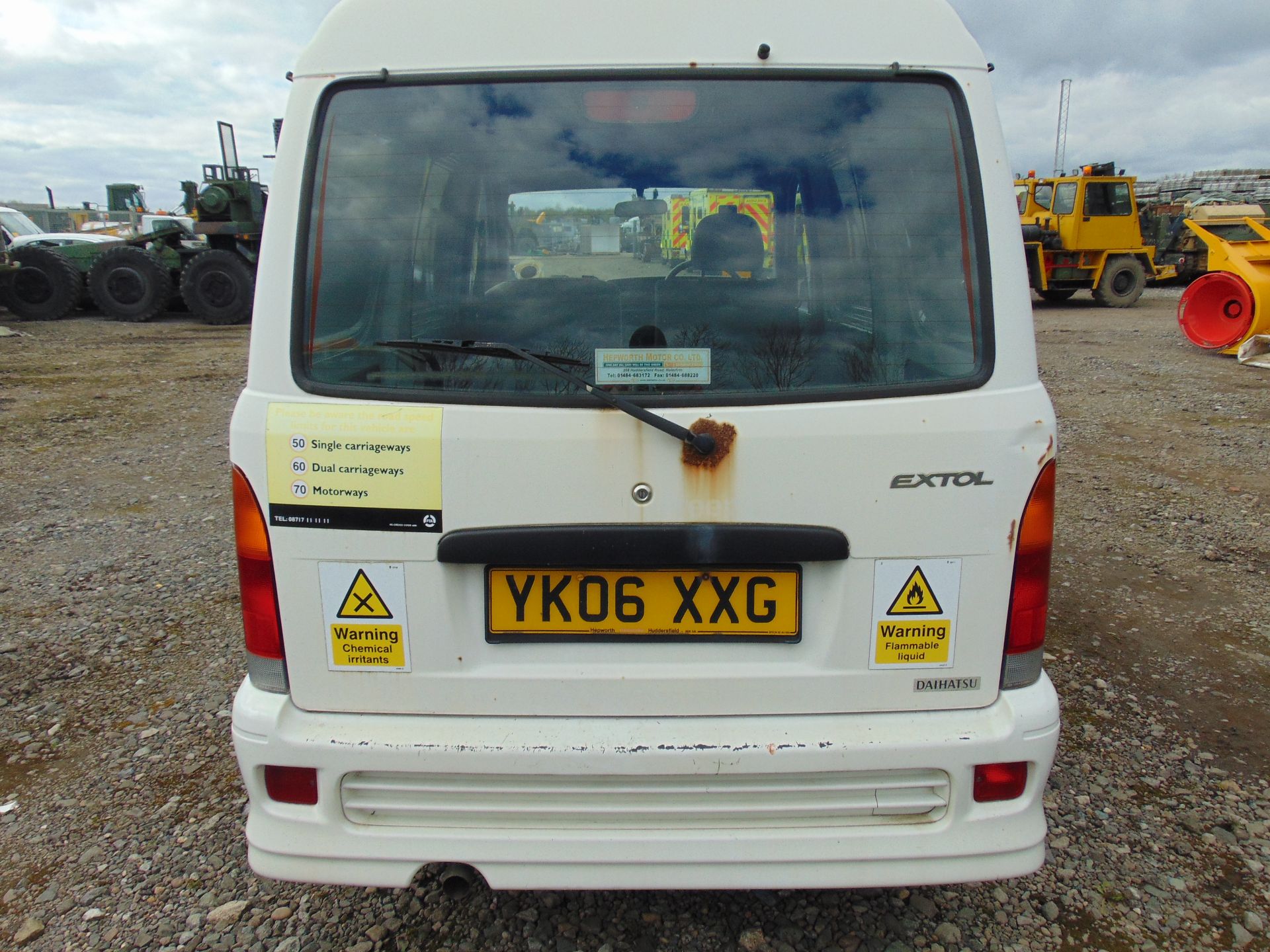 Daihatsu Extol 1.3l Panel Van - Image 8 of 14