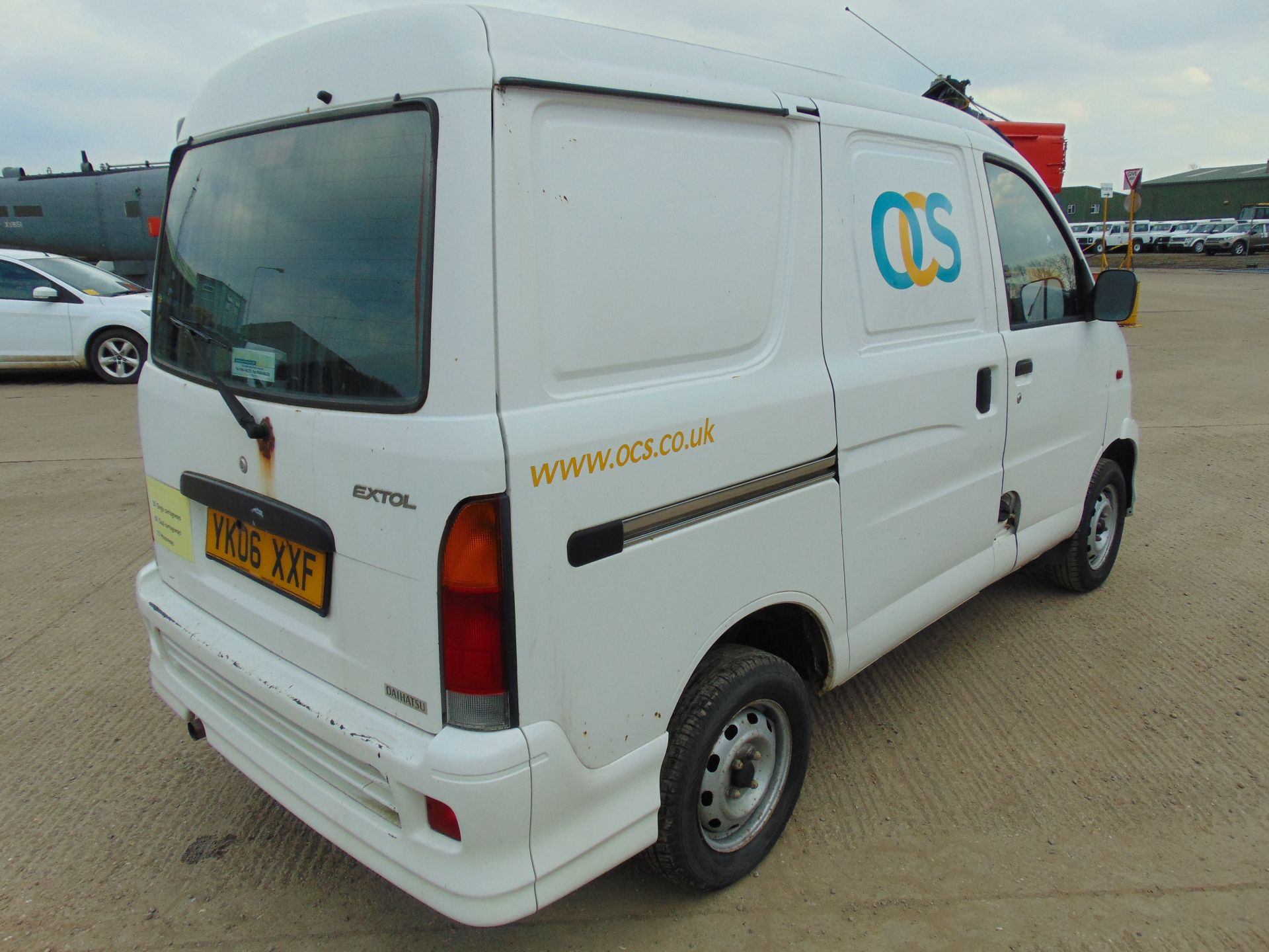 Daihatsu Extol 1.3l Panel Van - Image 9 of 15