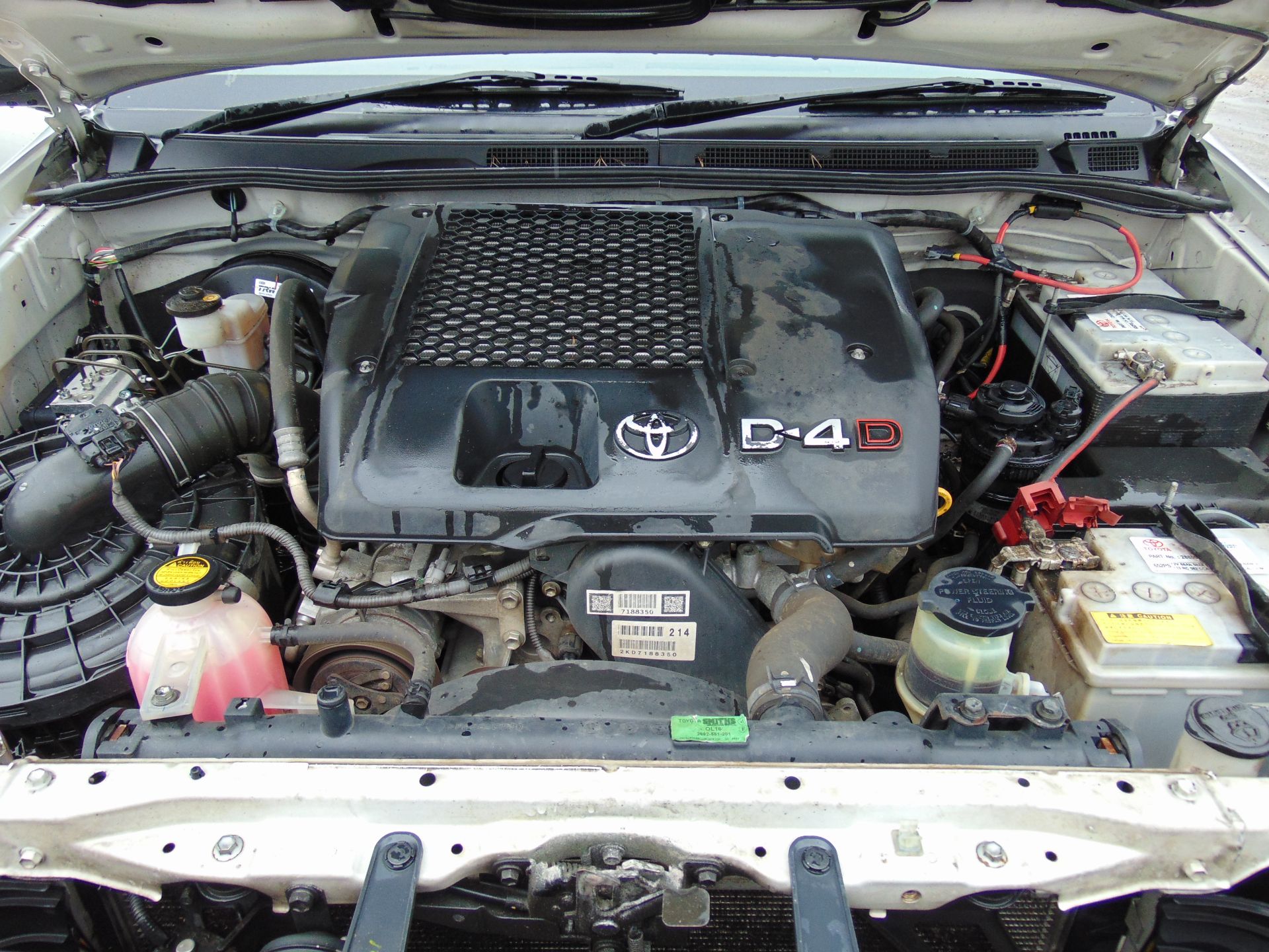 2007 Toyota Hilux 2.5 D4D Pickup - Image 14 of 17