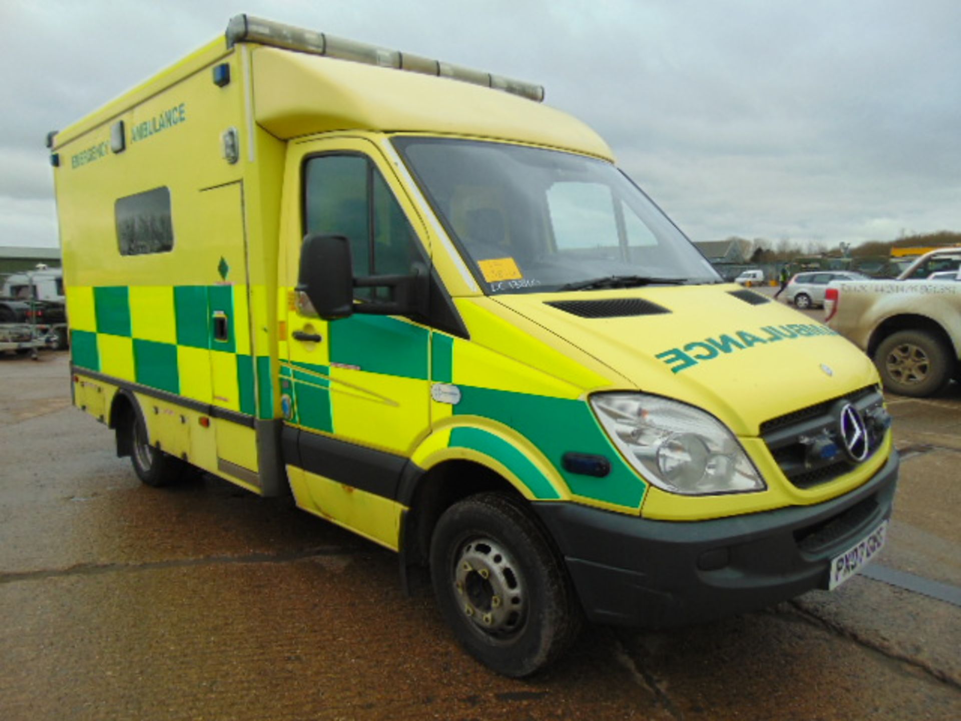 Mercedes Sprinter 515 CDI Turbo diesel ambulance