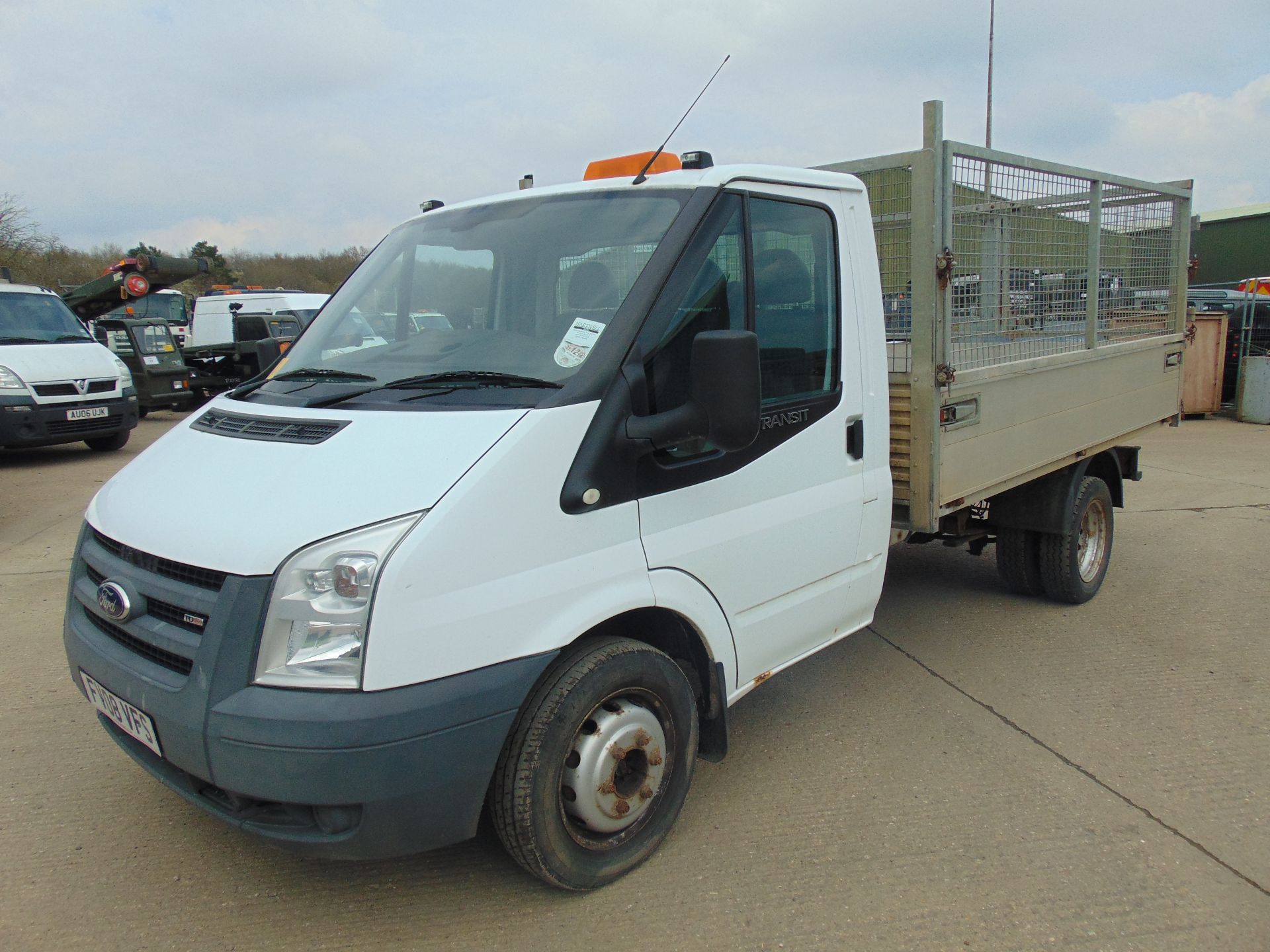 Ford Transit 115 T350 Flat Bed Tipper - Image 3 of 17