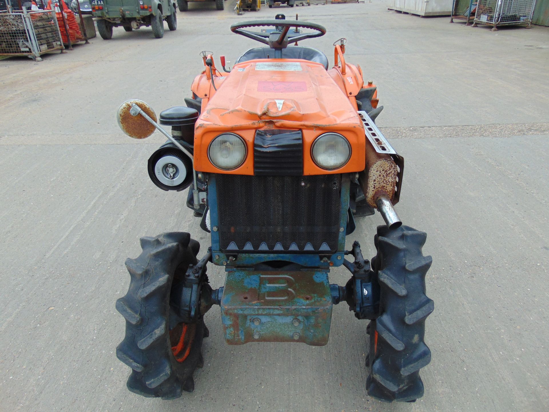 ZB 7000 COMPACT TRACTOR - Image 2 of 14